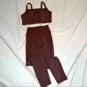 Aerie Offline Workout Set